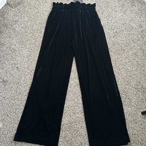 Sans souci wide leg velvet black pants elastic waist size small new - Picture 11 of 11